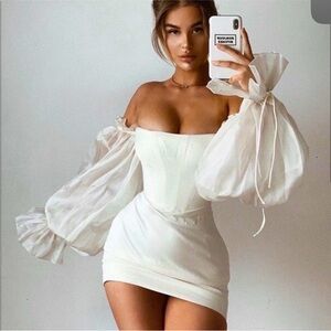 HOUSE OF CB 'Marisa'‎ Ivory Satin Corset Dress mini white NWOT size XS